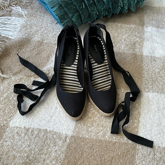 Apt 9 Black Lace Up Espadrille Wedges size 9.5 - Picture 2 of 9